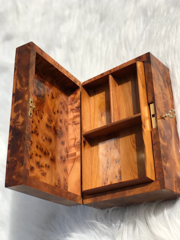 Moroccan traditional jelwery wood box . Thuya wood - Image 3